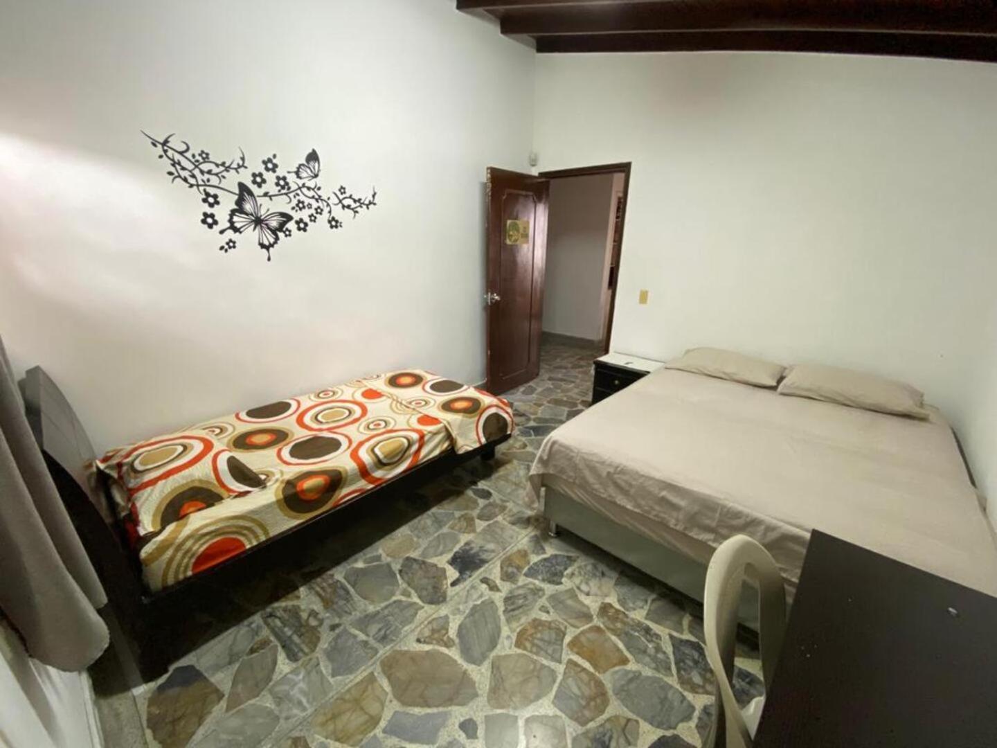 Lady Mom Hostal Medellín Exterior foto